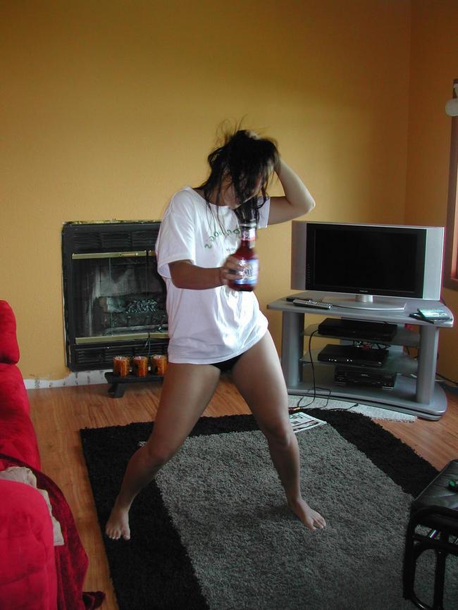 Пьяные девушки очень доступны 11 фото