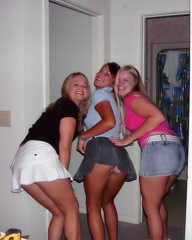 Пьяные сучки развлекаться со своими подругами 4 фото