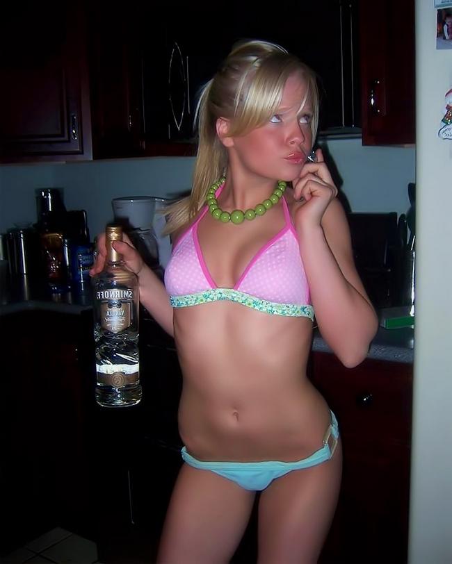 Когда пьяные давалки остаются наедине 11 фото