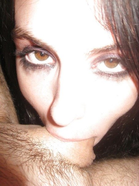 Опытные девки показывают свои навыки 30 фото