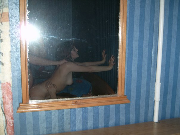 Хорошенькая Машка готова бесконечно резвиться в постели 2 фото