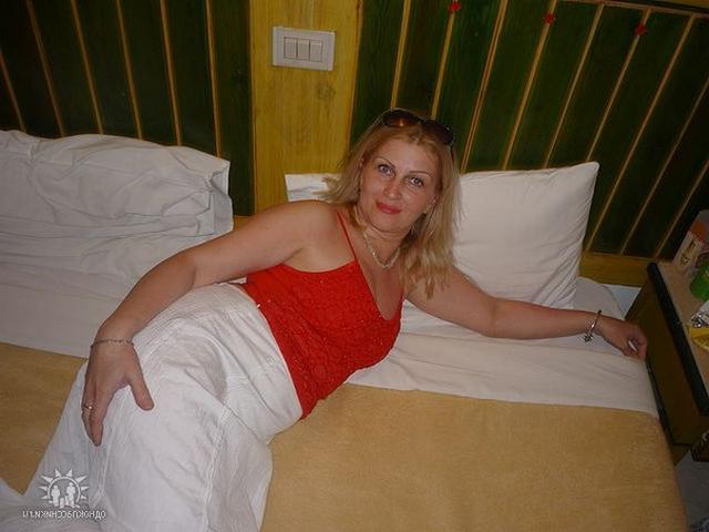 Молоденькие лапочки в купальниках 39 фото