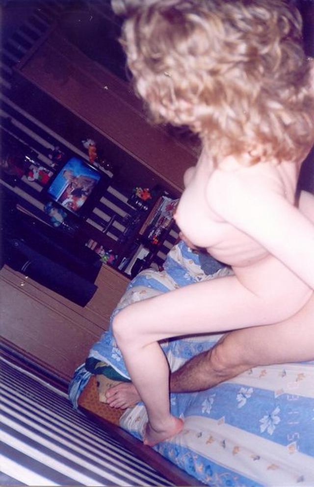 Девахи ублажают своих возлюбленных и их друзей 13 фото