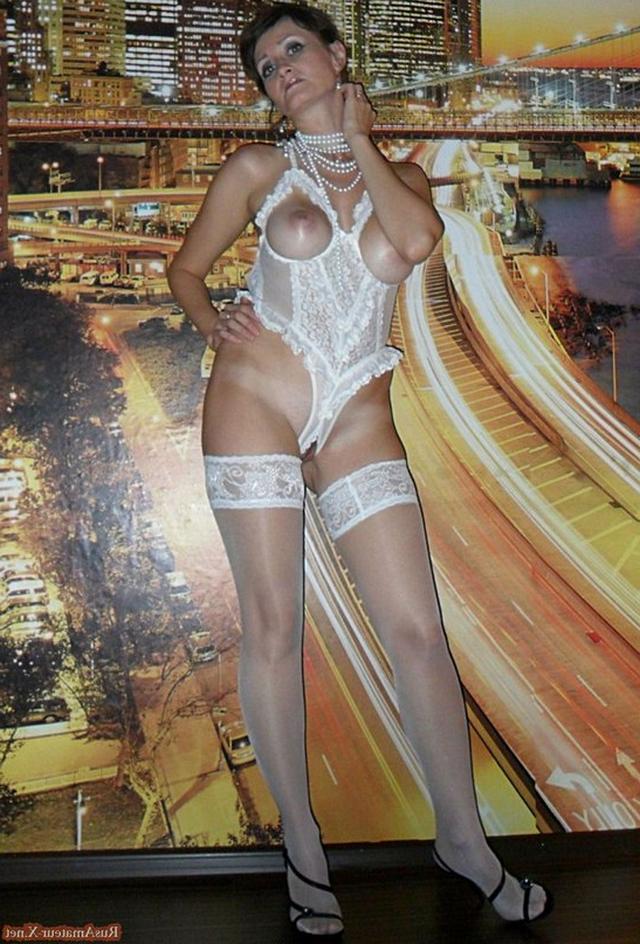 Сорокалетняя Оля с шикарной фигурой 31 фото