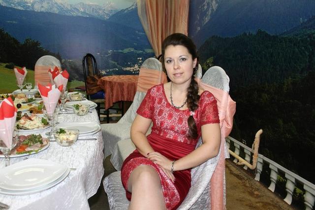 Телочки разных возрастов раздеваются 14 фото