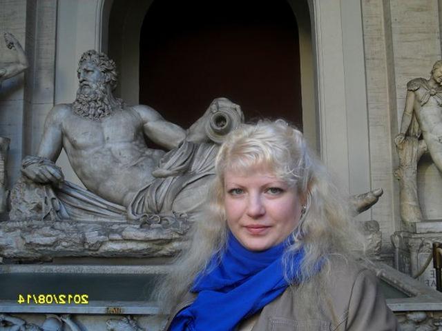 Белокурая толстуха невероятно сексуальна 11 фото