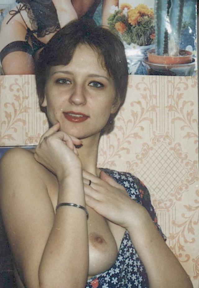 Голенькие девушки из 90-х 5 фото