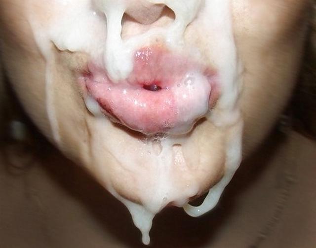 Сперма заливает лица нежных стерв 25 фото