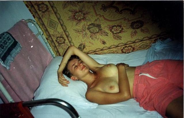 Девки из маленьких городов разделись 16 фото