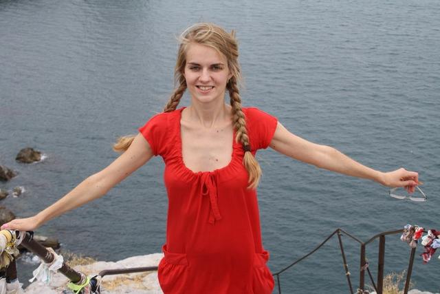 Влюбленная пара отлично отдохнула на море 5 фото