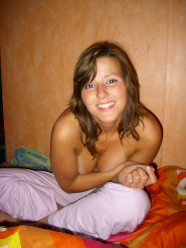 Света после секса показывает свою щель 7 фото