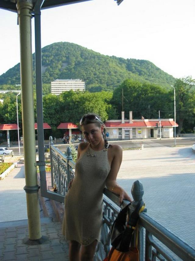 Молоденькая Ксюша не отличается скромностью 20 фото