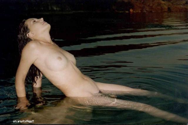 Русские молодухи откровенно соблазняют 14 фото