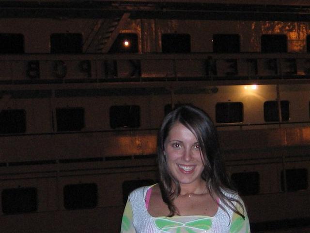 Невеста очень сильно хочет трахаться 3 фото