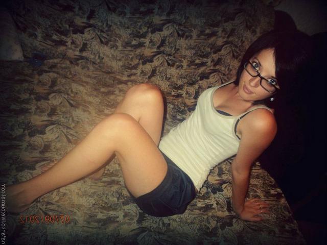 Молодые девушки с хорошими внешними данными 14 фото