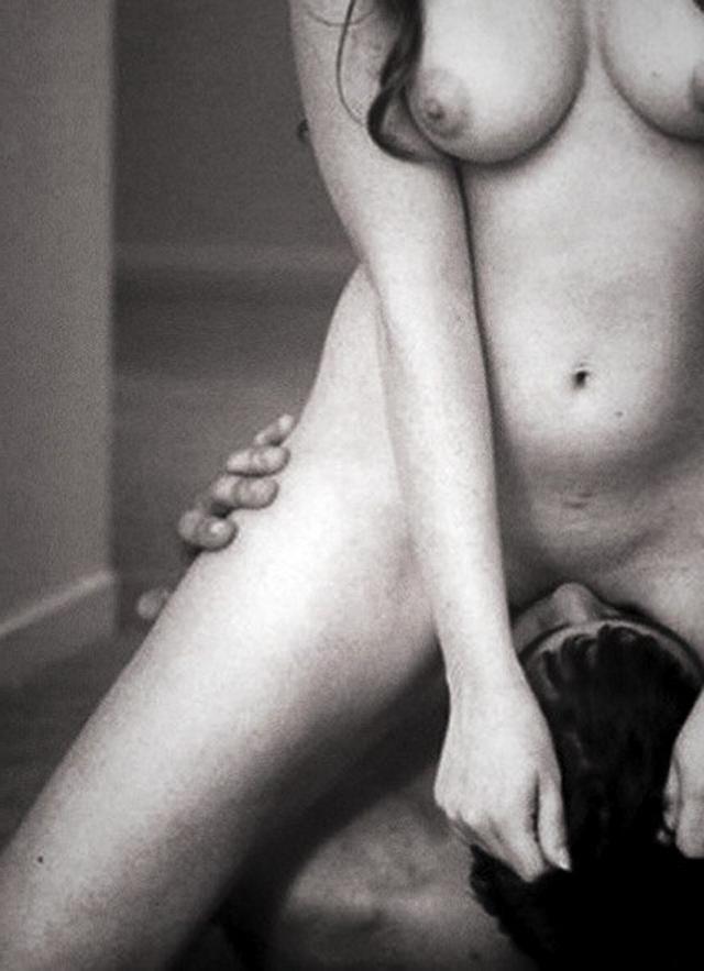 Кунилингус для горячих кисок 1 фото