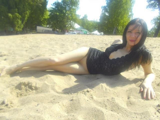 Стройные лапочки постепенно оголяются 23 фото