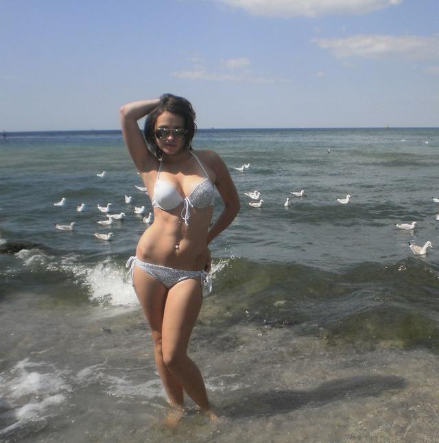 Провинциалки с обнаженными телами 14 фото