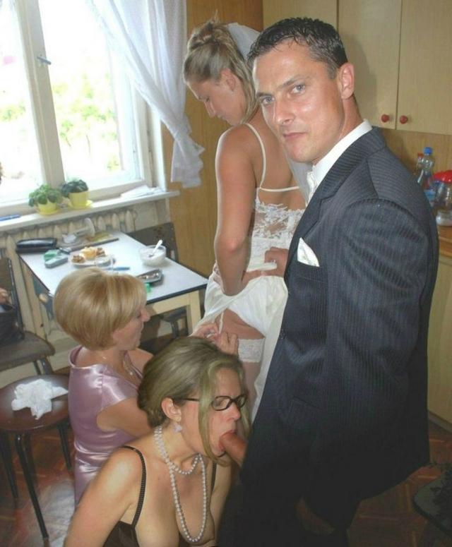 Телочки всегда готовы на неимоверный разврат 8 фото