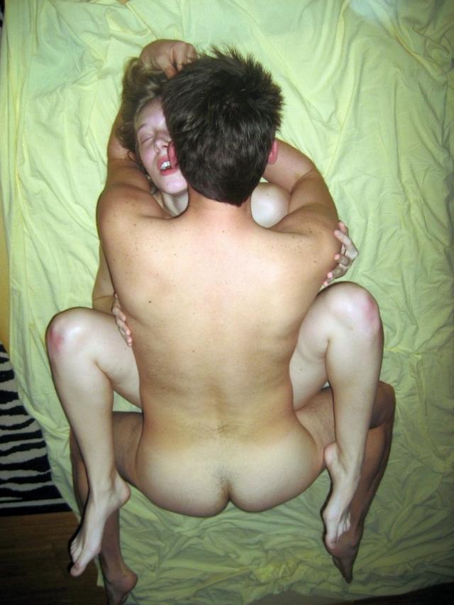 Две подруги обожают секс 30 фото