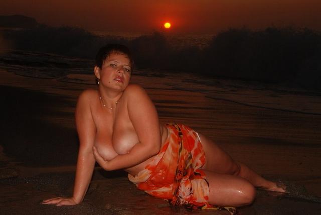 Опытные шалошовки раздеваются без проблем 13 фото